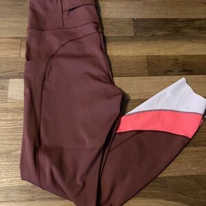 Brooks Method Running Tights Leggings 7/8 size Medium, Rum Raisin